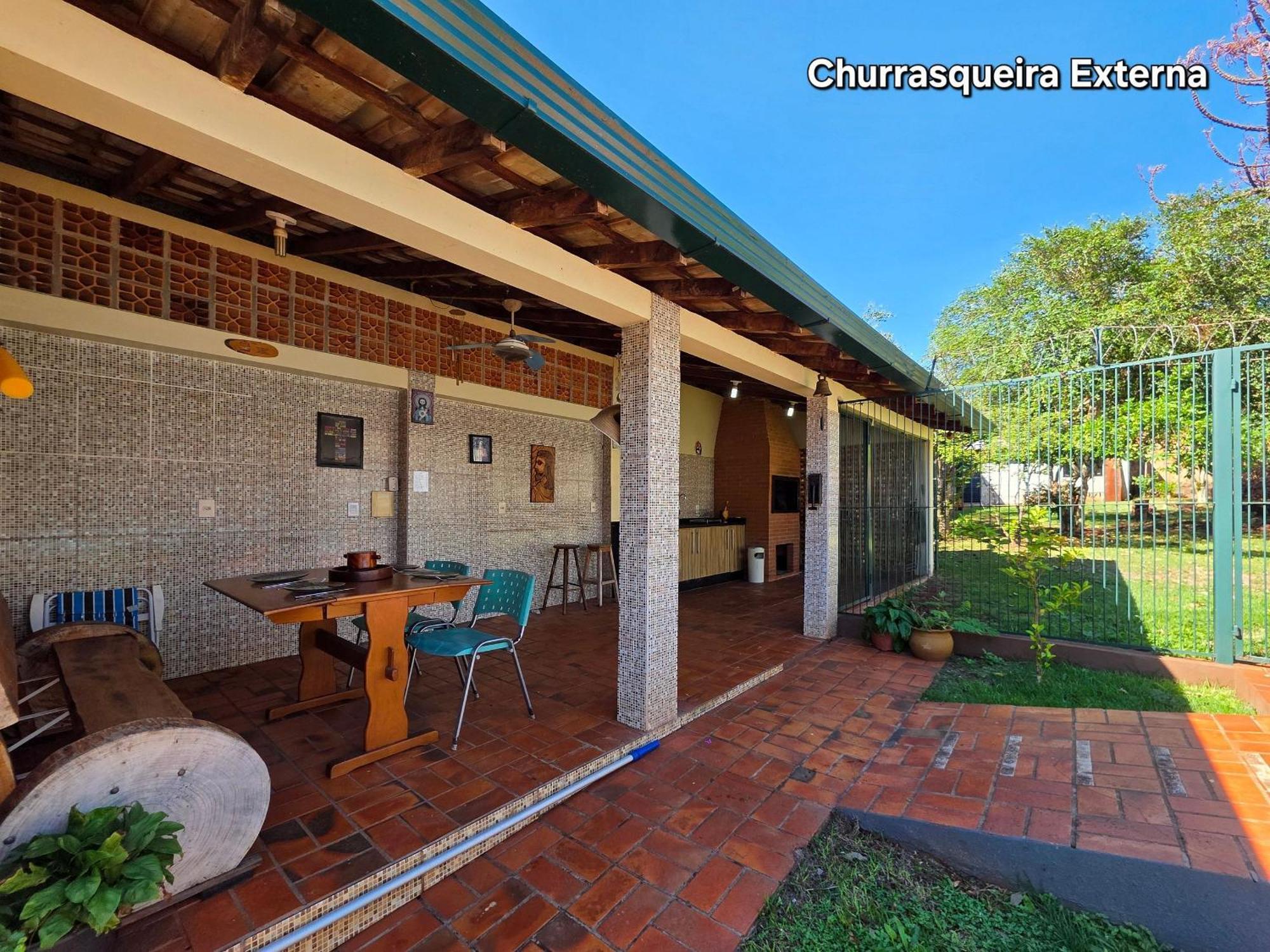 Casa Ampla 5 Quartos Area Lazer Lado Paraguai