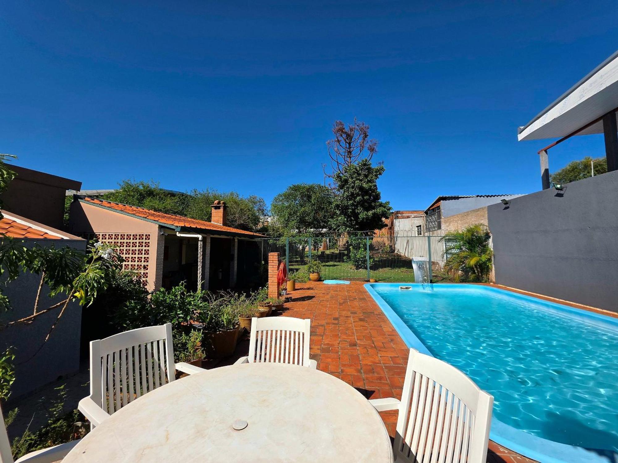 Casa Ampla 5 Quartos Area Lazer Lado Paraguai