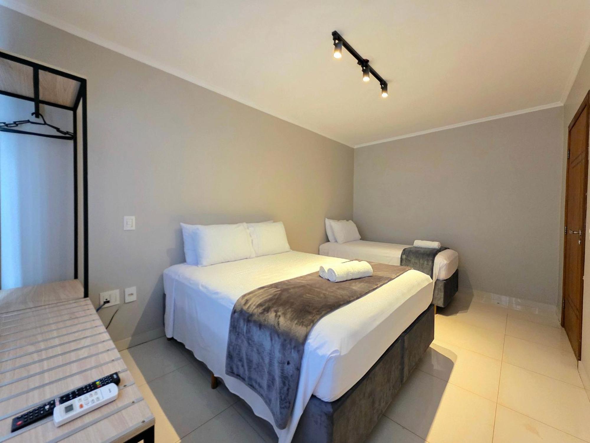 Casa de férias Casa Ampla 5 Quartos Area Lazer Lado Paraguai *